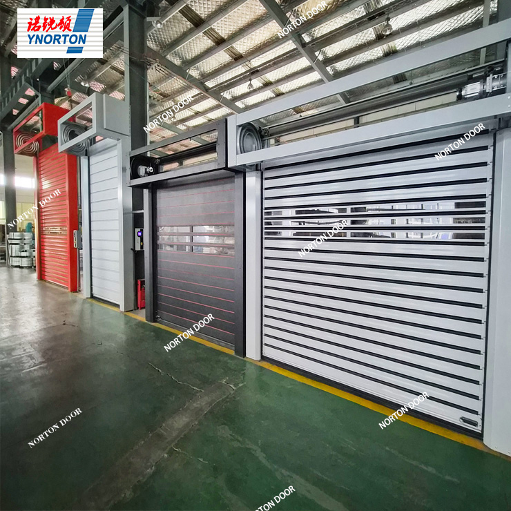 Меры предосторожности при установке жестких быстрых дверей