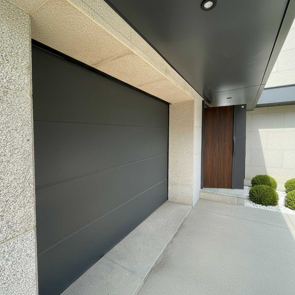 Прочные гаражные ворота, рассчитанные на длительное использование